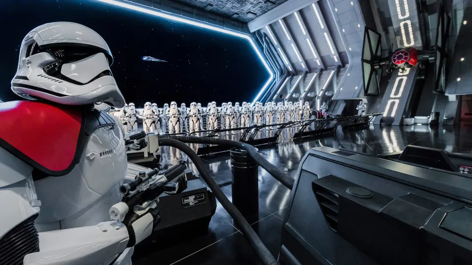 Ambiente da atração Star Wars: Rise of the Resistance