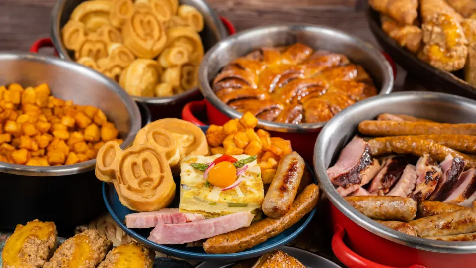 Área externa do Tusker House Restaurant no Animal Kingdom